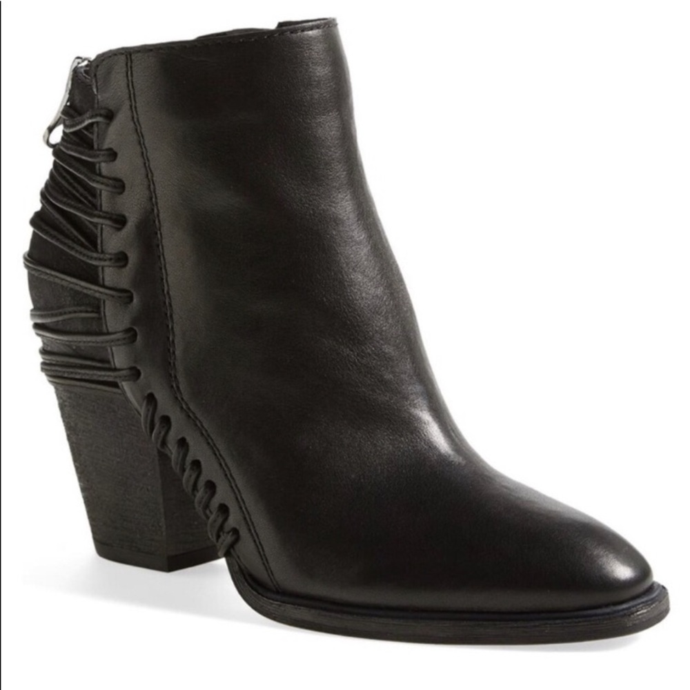 Dolce Vita Black Booties sz 9.5